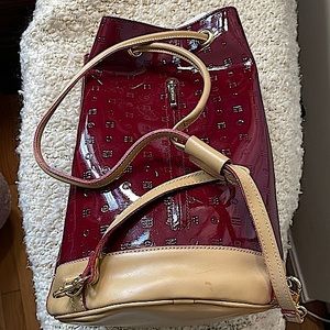 ARCADIA BACKPACK, New, Burgundy and Camel patent leather